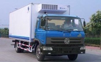 东风7.4米8吨冷藏车 广州冷冻与清真食品运输的专业解决方案